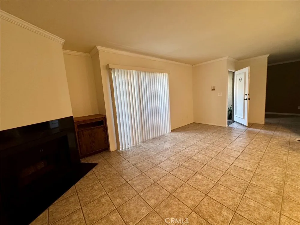 12476 Montecito Road #5 Seal Beach, CA 90740
