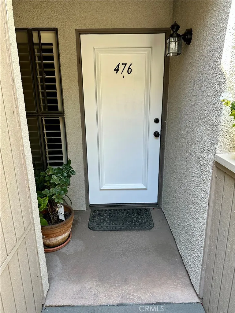12476 Montecito Road #5 Seal Beach, CA 90740