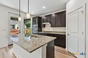 310 Romans Road Kyle, TX 78640