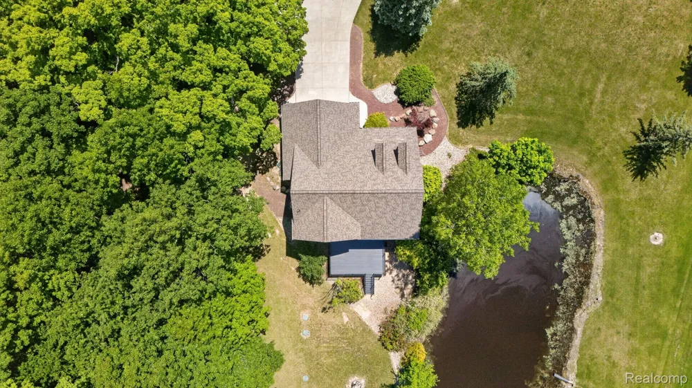 9055 Hegel Road Atlas Township, MI 48438