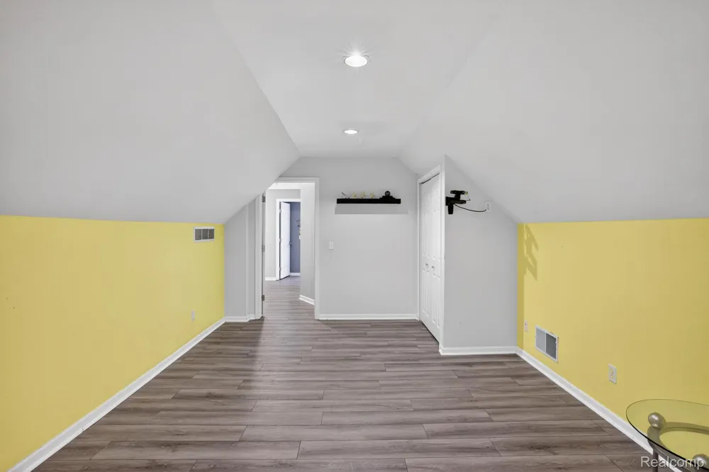 9055 Hegel Road Atlas Township, MI 48438