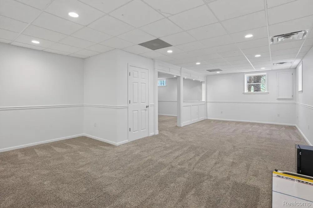 9055 Hegel Road Atlas Township, MI 48438
