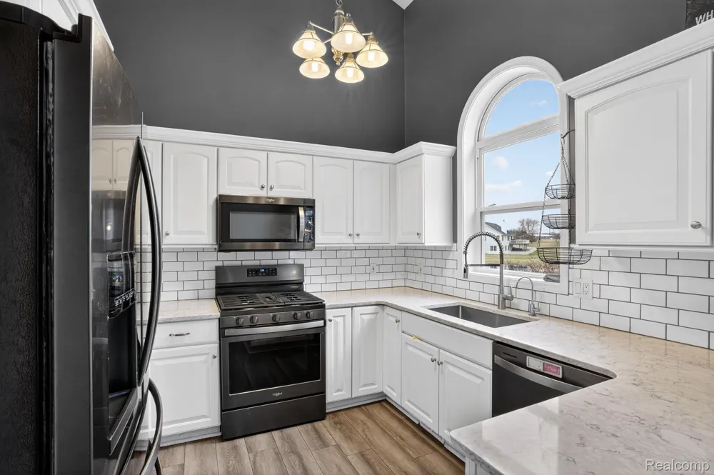9055 Hegel Road Atlas Township, MI 48438