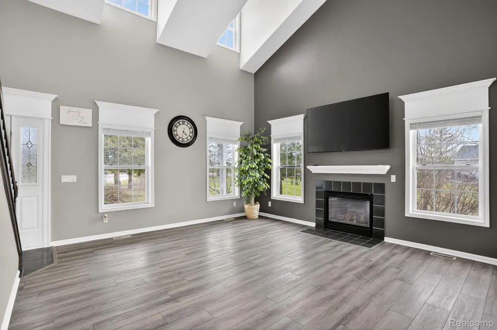 9055 Hegel Road Atlas Township, MI 48438