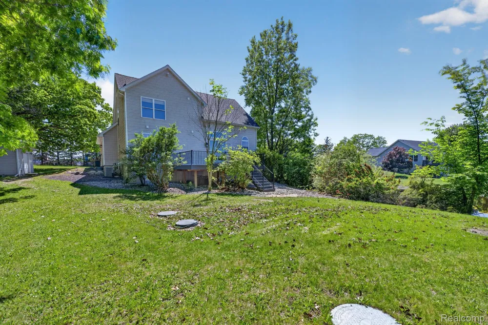 9055 Hegel Road Atlas Township, MI 48438