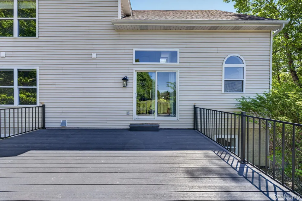 9055 Hegel Road Atlas Township, MI 48438