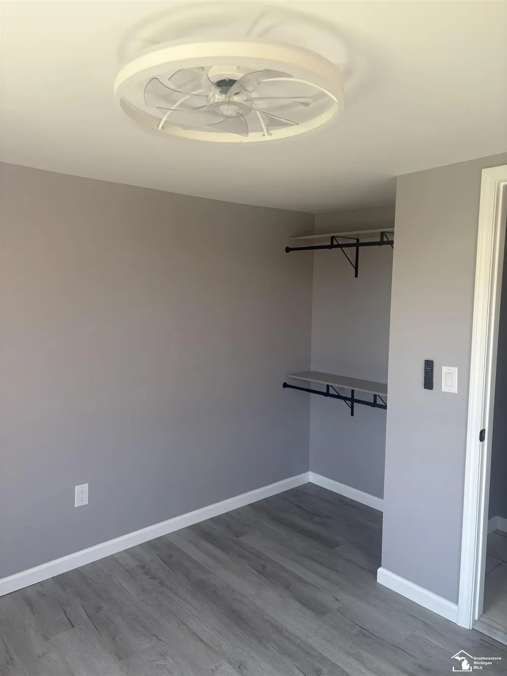 604 W 10th Street Monroe City, MI 48161