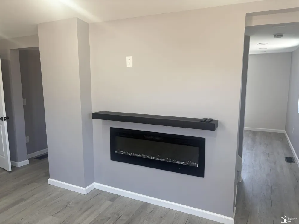 604 W 10th Street Monroe City, MI 48161