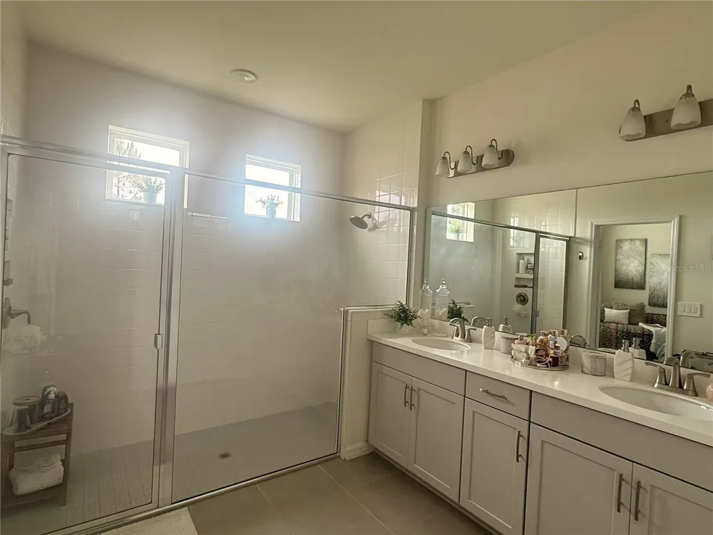 988 VINEYARD RIDGE ROAD Minneola, FL 34715