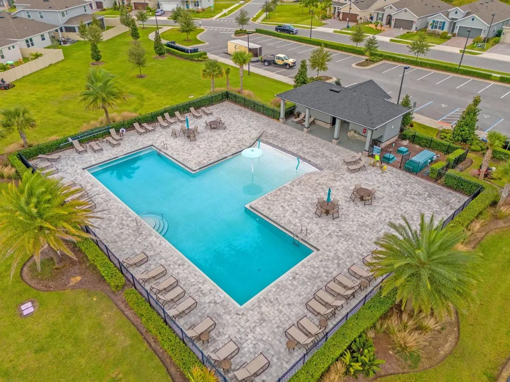 988 VINEYARD RIDGE ROAD Minneola, FL 34715