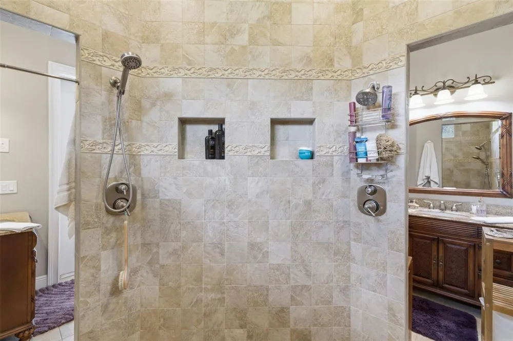 11145 MOUNTAIN MOCKINGBIRD RD Weeki Wachee, FL 34614