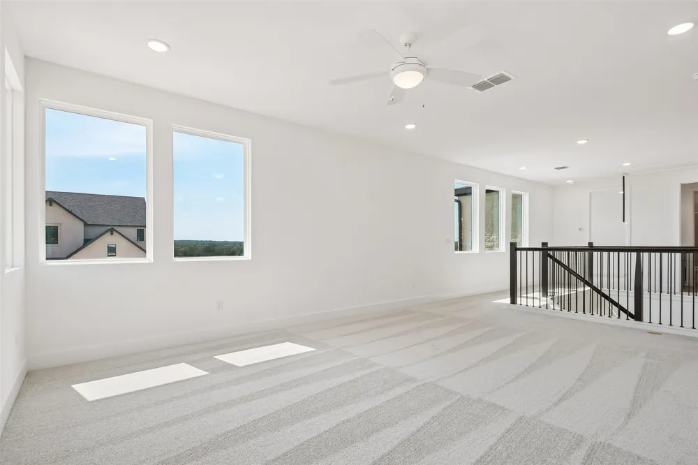 194 Christian Springs Drive Kyle, TX 78640