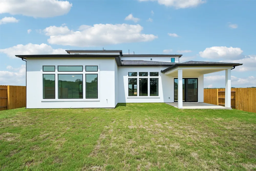 194 Christian Springs Drive Kyle, TX 78640