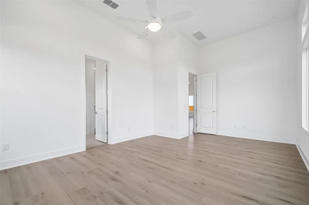 194 Christian Springs Drive Kyle, TX 78640