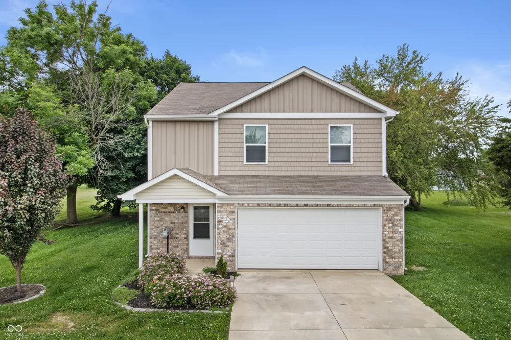 2227 S F STREET Elwood, IN 46036