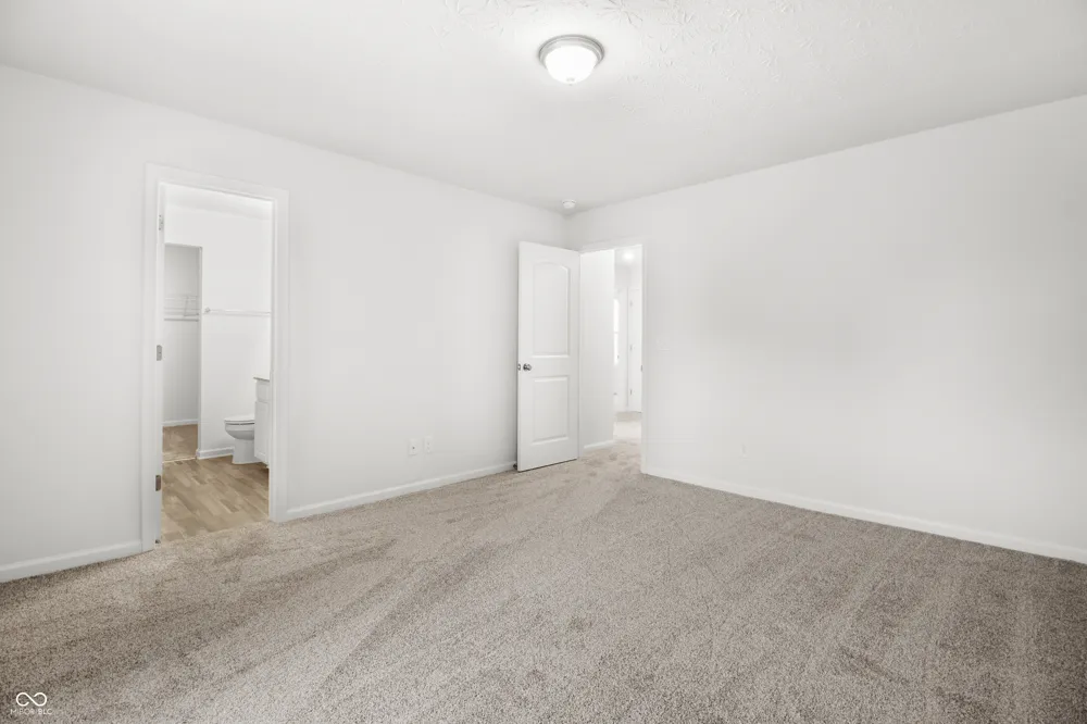 2227 S F STREET Elwood, IN 46036