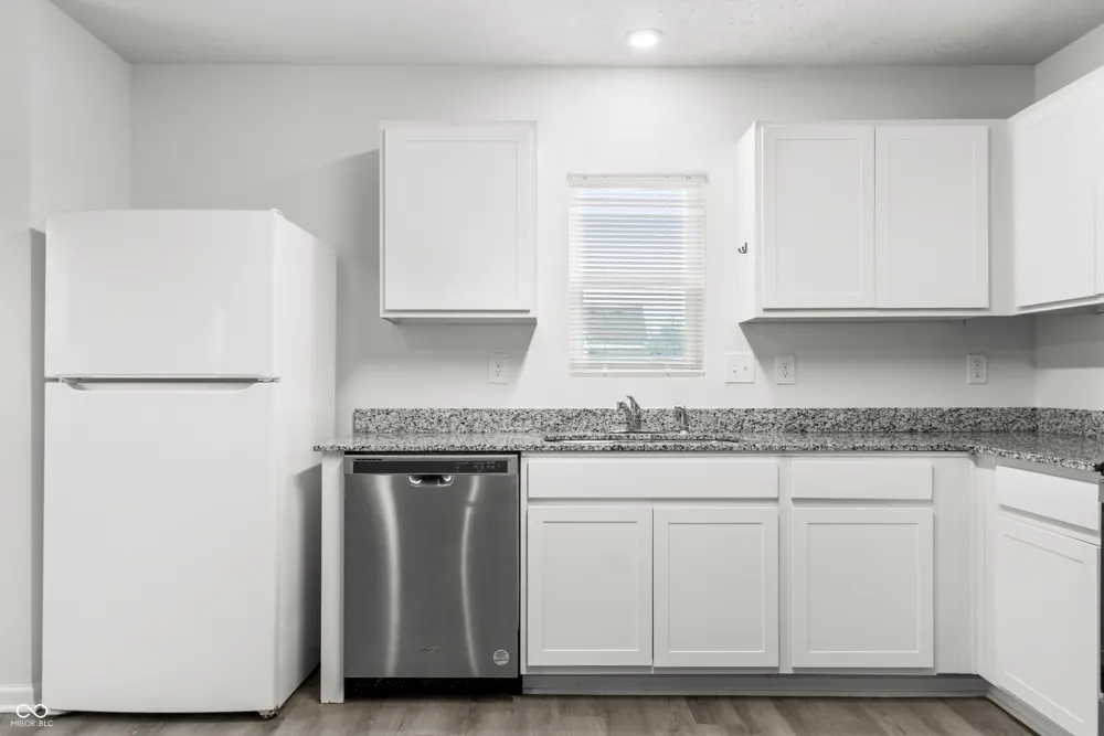 2227 S F STREET Elwood, IN 46036