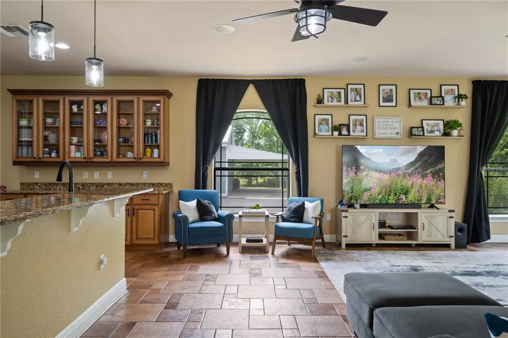 5920 EDGERTON AVENUE Orlando, FL 32833