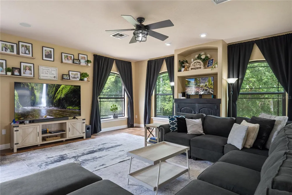 5920 EDGERTON AVENUE Orlando, FL 32833