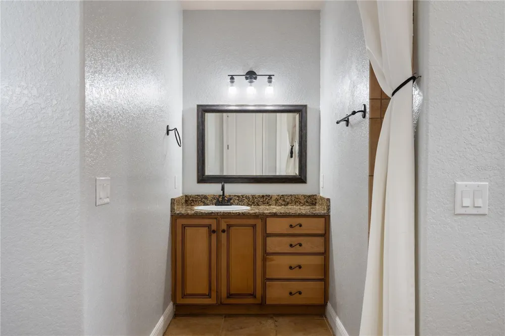 5920 EDGERTON AVENUE Orlando, FL 32833