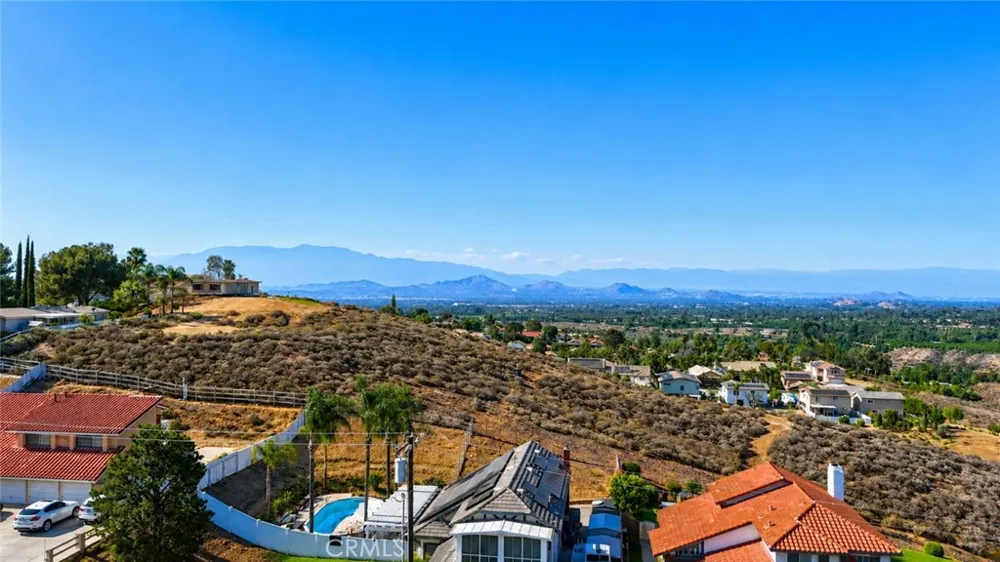 14435 Quailridge Drive Riverside, CA 92503
