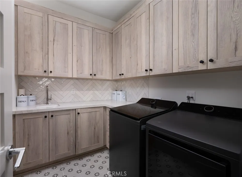 1423 Mariners Newport Beach, CA 92660