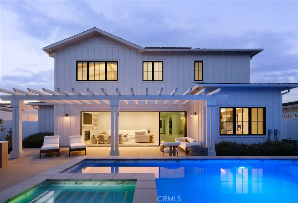 1423 Mariners Newport Beach, CA 92660