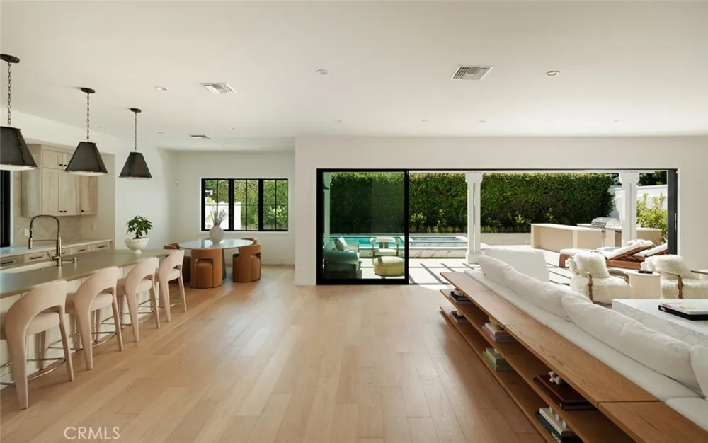 1423 Mariners Newport Beach, CA 92660