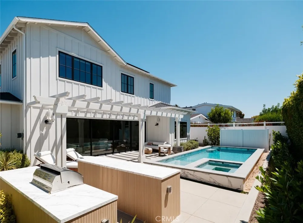 1423 Mariners Newport Beach, CA 92660