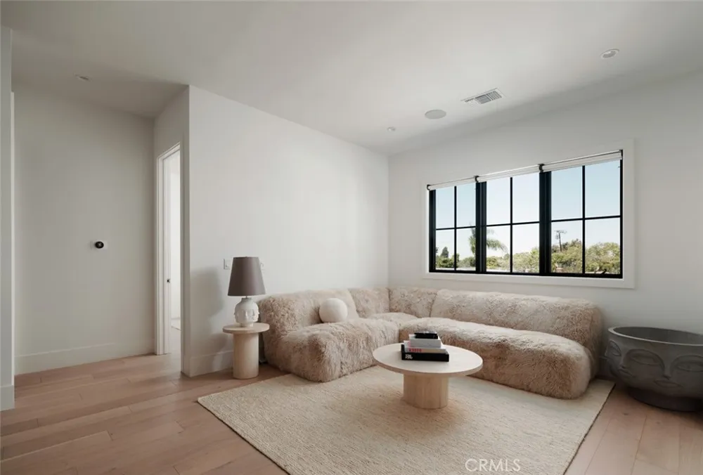1423 Mariners Newport Beach, CA 92660