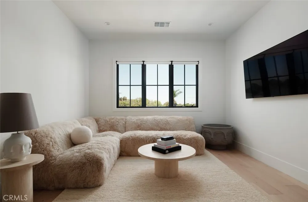 1423 Mariners Newport Beach, CA 92660