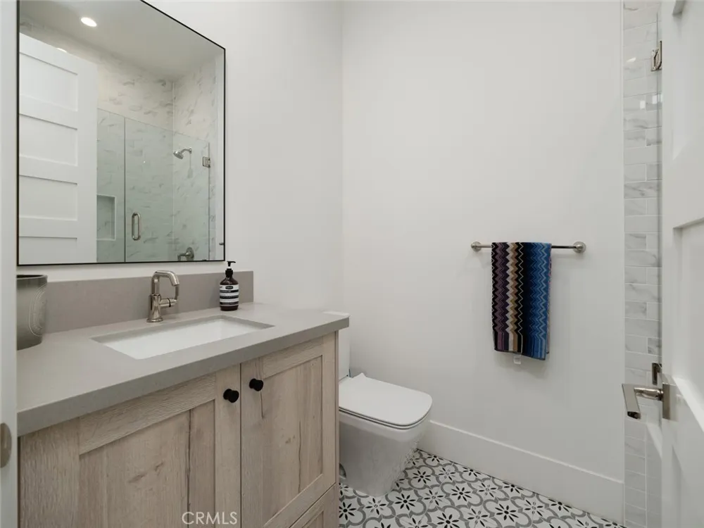 1423 Mariners Newport Beach, CA 92660