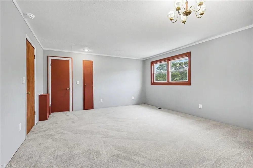 2767 Westfield Road Mount Airy, NC 27030