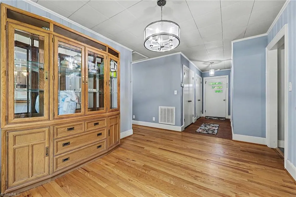 2767 Westfield Road Mount Airy, NC 27030