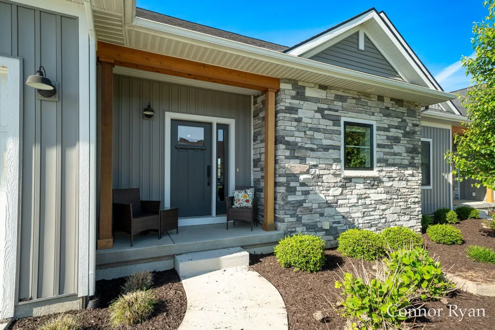 3758 Jason Ridge Lane SW Walker City, MI 49534