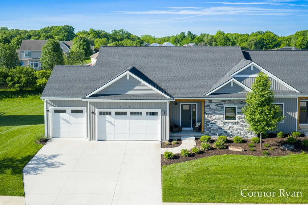 3758 Jason Ridge Lane SW Walker City, MI 49534