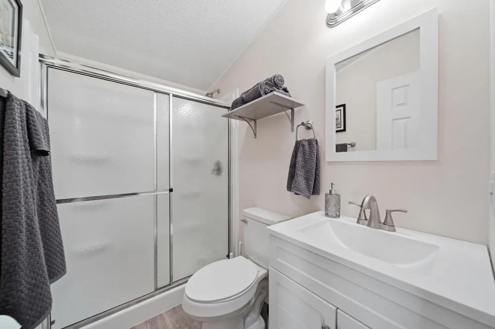 80 Sterling Adrian City, MI 49221