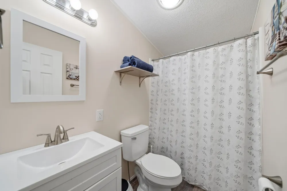 80 Sterling Adrian City, MI 49221