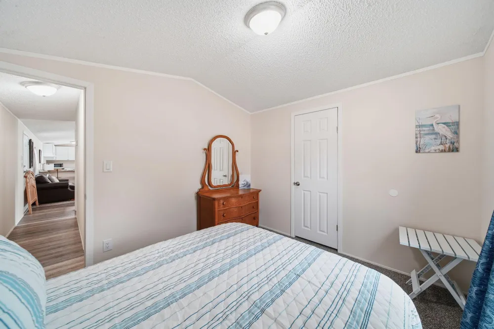 80 Sterling Adrian City, MI 49221