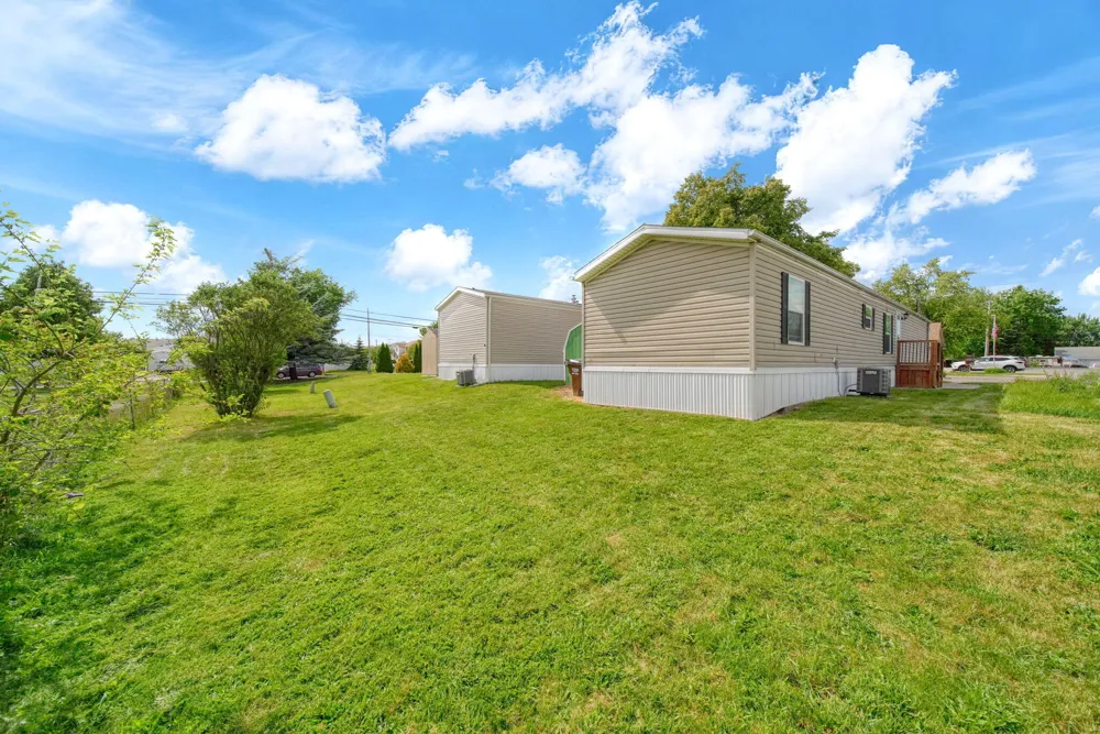 80 Sterling Adrian City, MI 49221