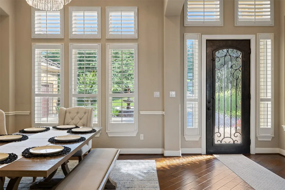 407 Bella Montagna Circle Austin, TX 78734