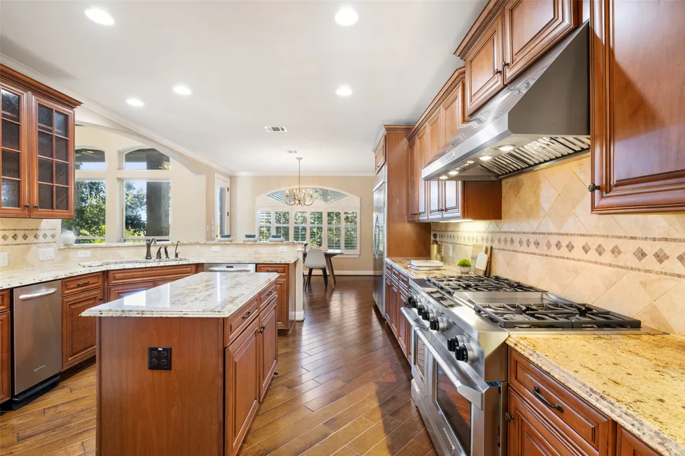 407 Bella Montagna Circle Austin, TX 78734