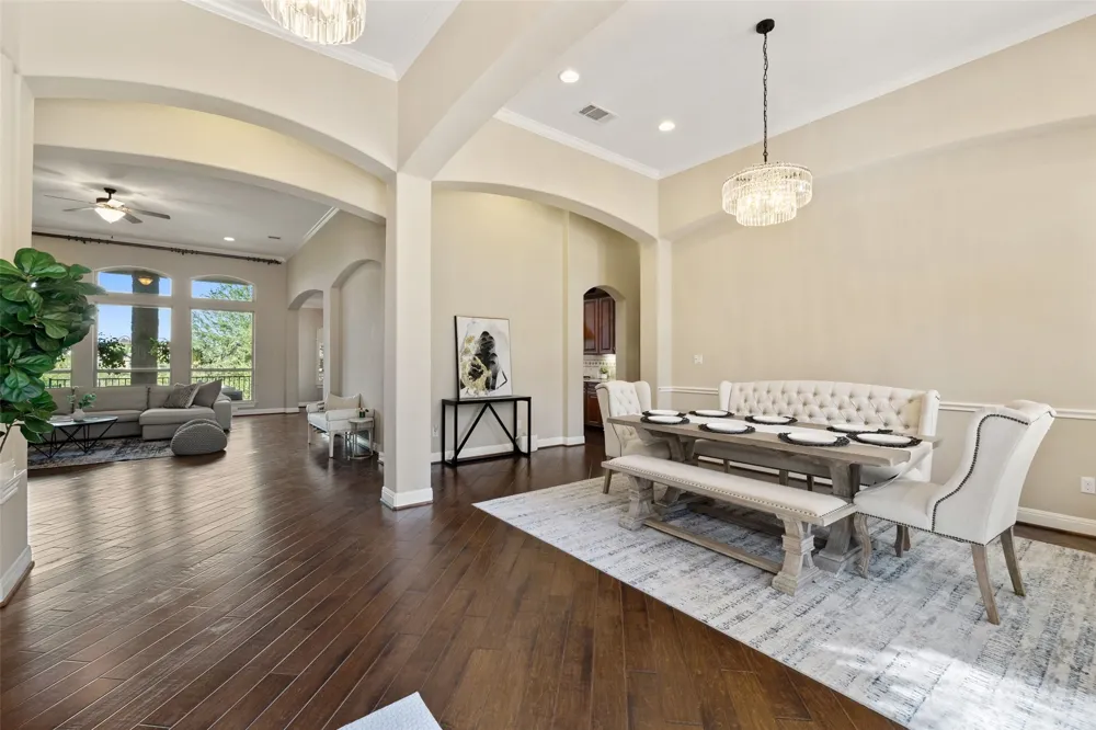407 Bella Montagna Circle Austin, TX 78734