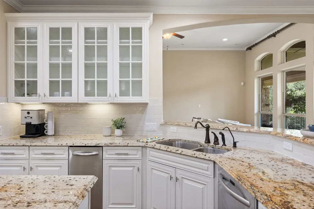 407 Bella Montagna Circle Austin, TX 78734