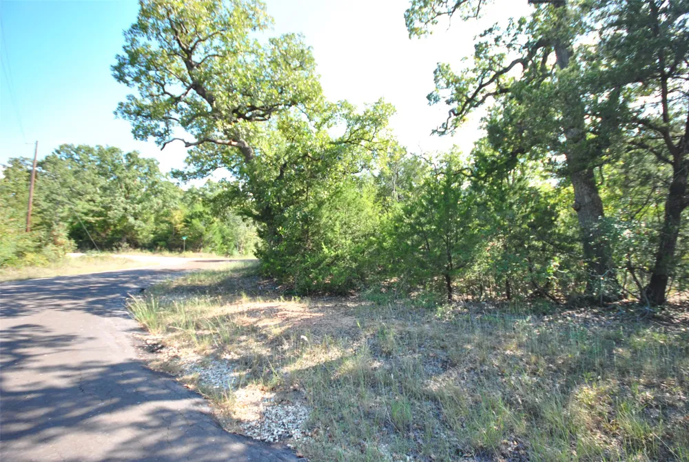 77 LCR 894 Jewett, TX 75846
