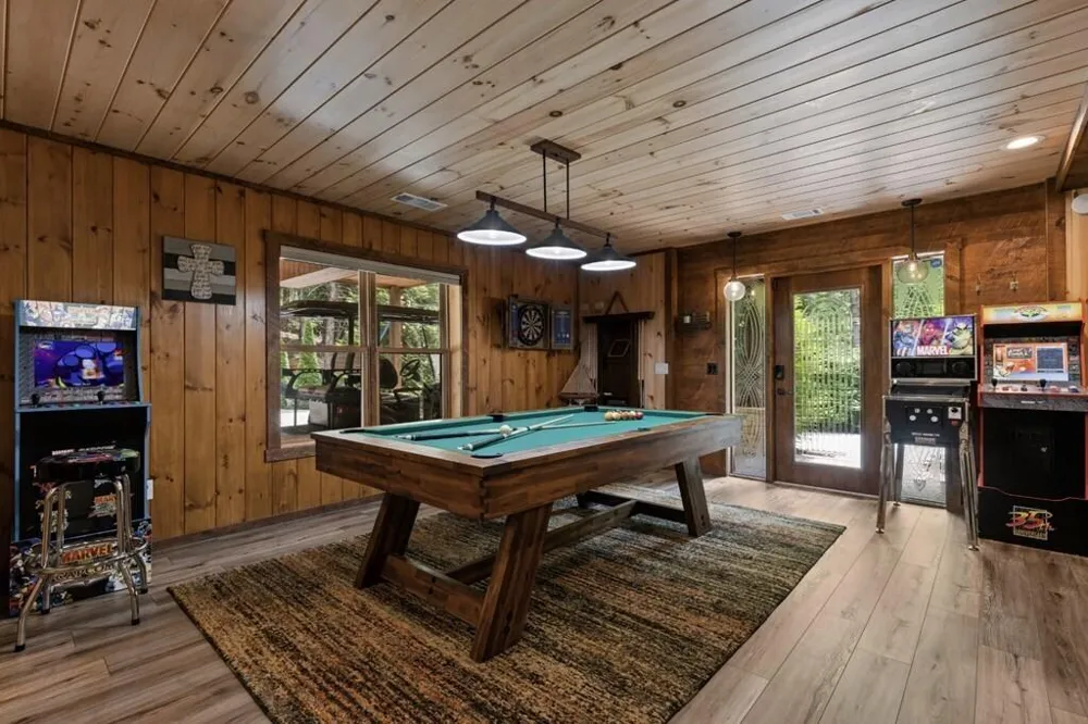 91 River Road Cherry Log, GA 30522