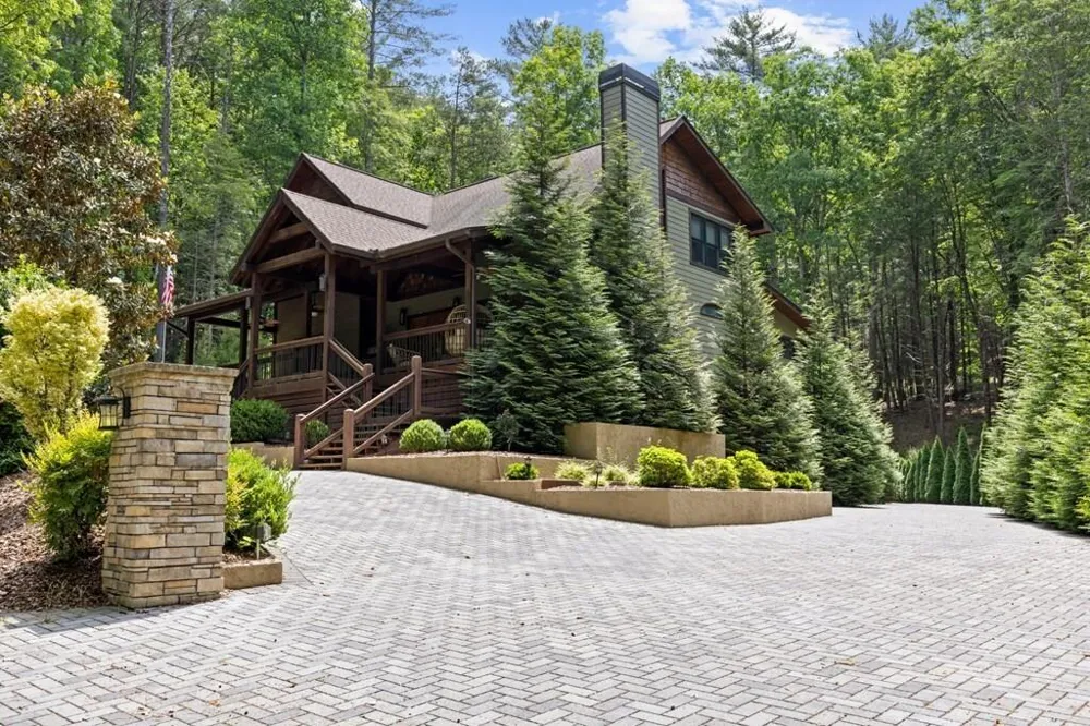 91 River Road Cherry Log, GA 30522