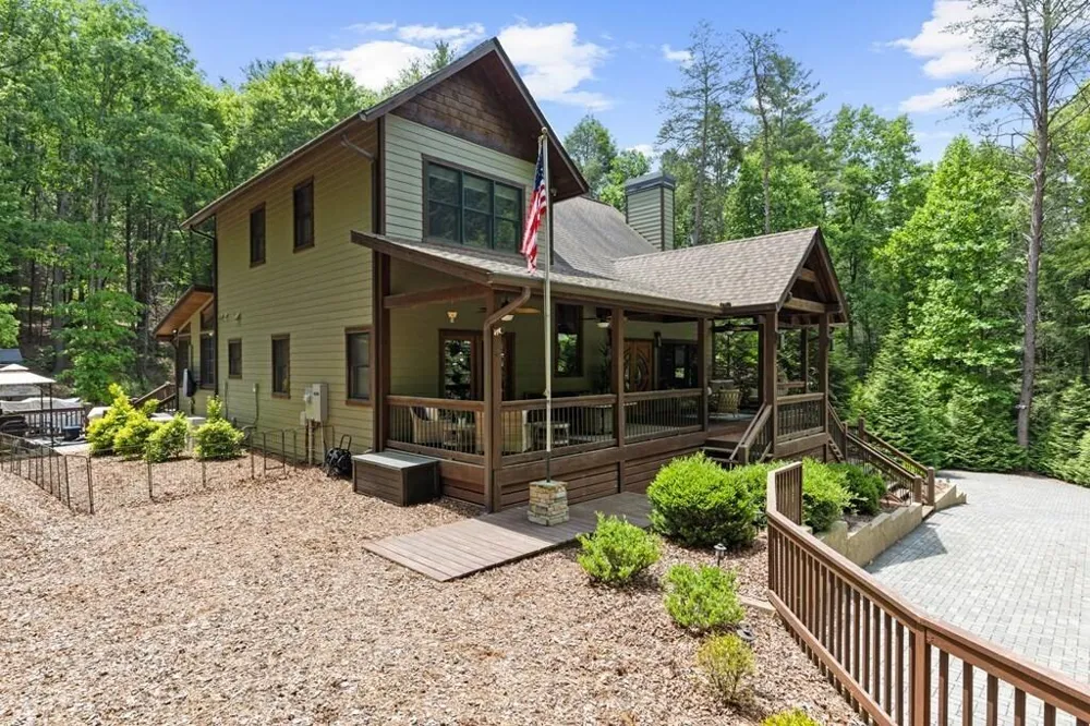 91 River Road Cherry Log, GA 30522