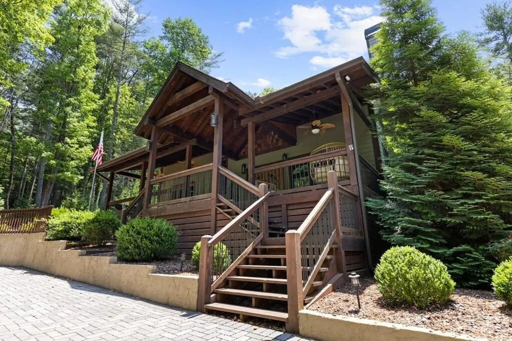91 River Road Cherry Log, GA 30522