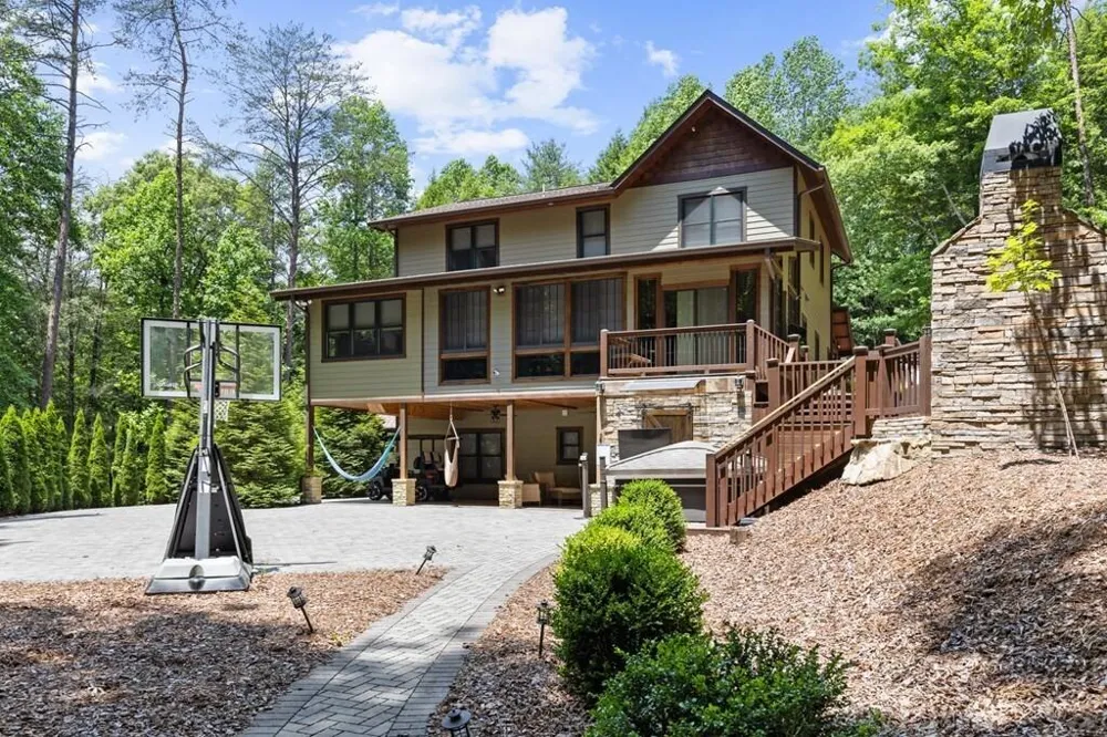 91 River Road Cherry Log, GA 30522